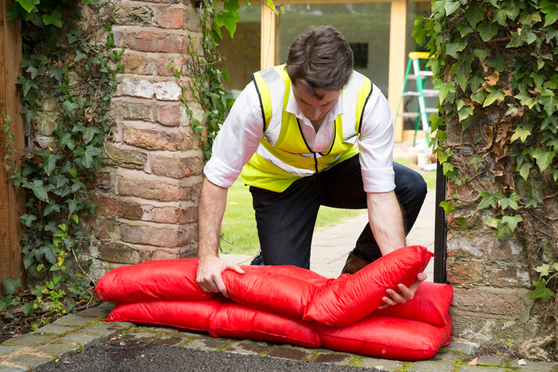 Flood Protection and Flood Defences - Prepare Yourself and Protect Your Home
